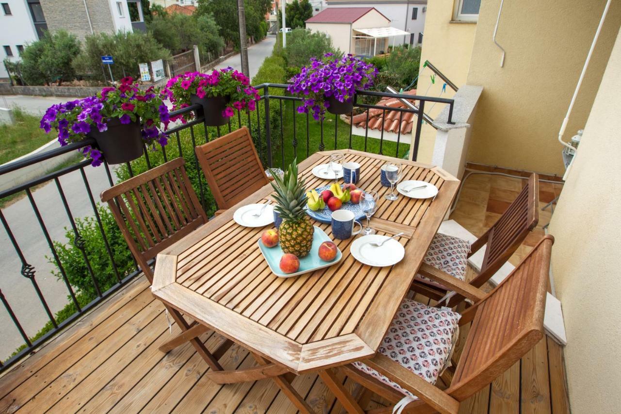 Apartments Emma Biograd Na Moru Exterior photo